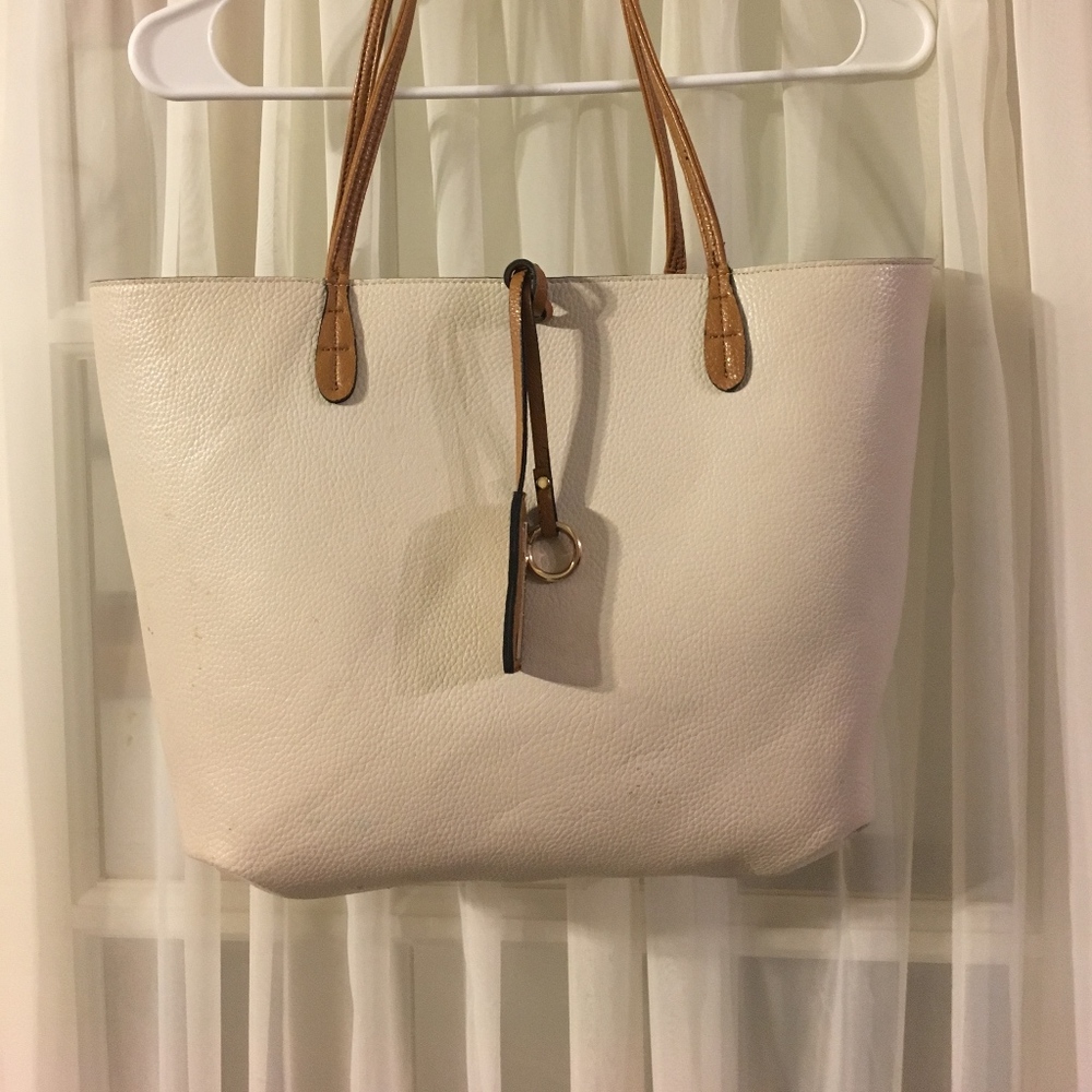 REVERSIBLE Tan/White Leather Tote from Francesca's